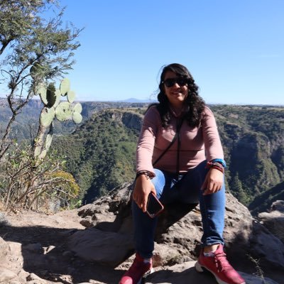 #UNAM Orgullosamente de #RedesUnivesitarias @somosredes y obradorista de corazón