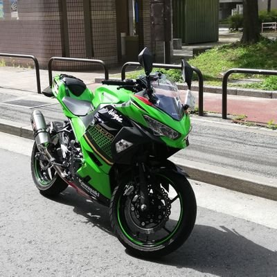 ・バイクの免許を取って、バイクが楽しくて、仕方ありません。ツーリングメインでしたが、サーキット走ったら、楽しくて仕方ありません。これから、サーキットで練習して、上手くなっていきたいですー（笑）
誰か、ツーリング誘ってくださいー🤭

東京在住😁