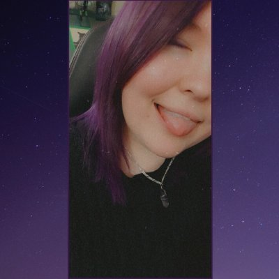 24 South Australian
Creative realism and fantasy artist
Twitch; Creative_Chantelle