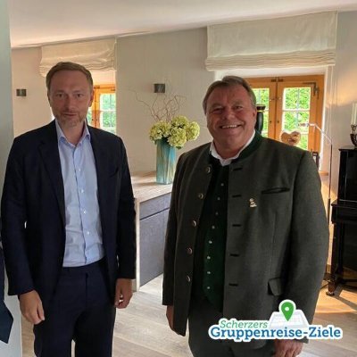 gruppenreiseas's profile picture. Seit 40 Jahren im Consulting für Bustourismus tätig. Wir kommunizieren direkt und digital mit allen Leistungspartner die mit Reisebussen zusammenarbeiten