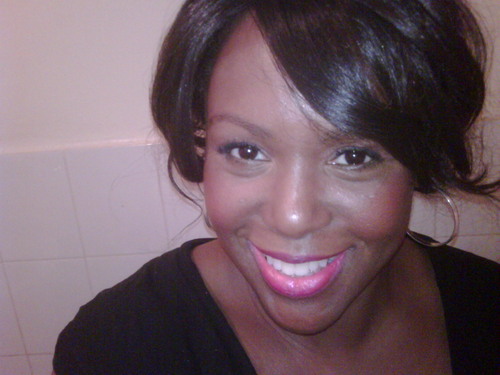 MakUpDiva's profile picture. Professional Makeup Artist/Hairstylist, Beauty Consultant & Beauty Writer.