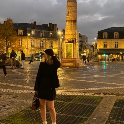 Aiimie_b's profile picture. MiDoRé