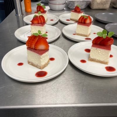 riaroo22's profile picture. New Twitter - Teacher of Design & Technology - 👩‍🍳🧵🛠