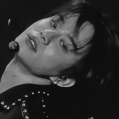 jungwoo's #1 abs enjoyer and btob’s melody ♡