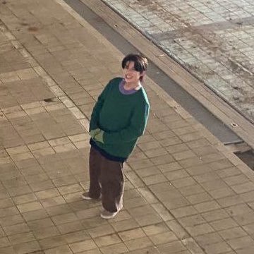 i’m a lesbian for everyone except sim jake, lee heeseung, kim sunoo, kang taehyun, lee jeno
