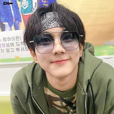 yanghanbunple's profile picture. Enerwon addict & mostly.