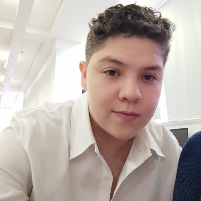 Valenti65164016's profile picture. Diseñadora Gráfica | Noticiero 90 Minutos 🌐