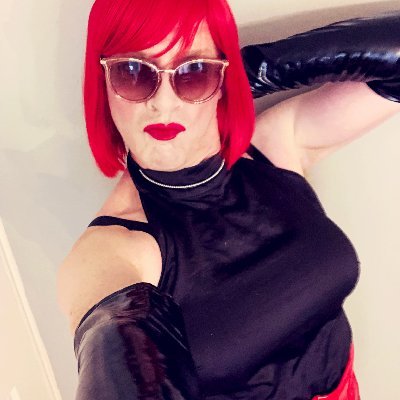 I'm a sassy, slutty, queer transvestite from NE England here to make friends, explore myself and most importantly, to have fun — with a capital FUN!