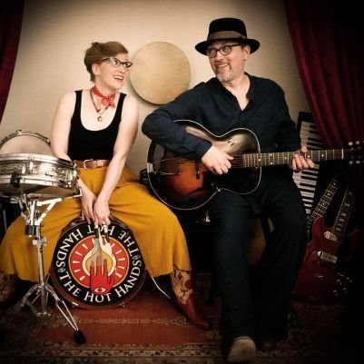 wildmusicbirds's profile picture. Quirky indiefolk & singer-songwriter duo based in Berlin. We love Birds!