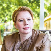 Jenn T. Grace (@jenntgrace) Twitter profile photo