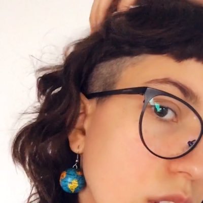 vitralice's profile picture. Não sei brincar de twitter || ttrpg enthusiast 🏳️‍🌈🇧🇷