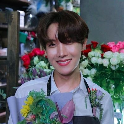 🎼miss you
Saying this makes me want to see more
Even looking at your photos, I want to see you🎼 more...💫💜🥺