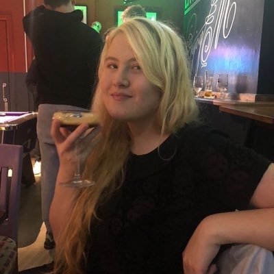 22 | MA Medieval Studies @unibirmingham | History with English Literature graduate '21 | she/they | mental health advocate (bpd) | 🌈