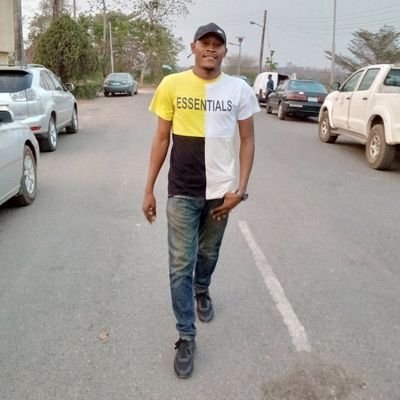 God is the Plug,Easily going..😢FAILED FOREX TRADER😢, java and system analyst 👨🏼💻 A car-tracker🚨,🆗 CRYPTO 🆗.#GOE 🎶 WIZKID 🎶💜MESSI ex-FC Barcelona🔴👈