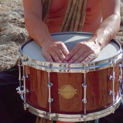 musician based in Honolulu Hawaii vibraphonist, drummer keyboardist , composer. studio rat..