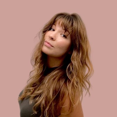 Digital branding unicorn who loves travelling, tasty food and engaging music. Enjoys getting to know new cultures and wonderful people around the world.