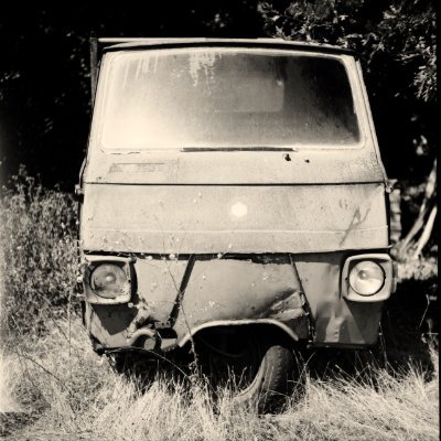 fruttidilago's profile picture. Hybrid thinker, photo artist, mainly analog, monochrome & old gear
NFT art (only collecting yet) on 
https://t.co/B0D03QXBMe
Gallery: https://t.co/81kZYyLzPs