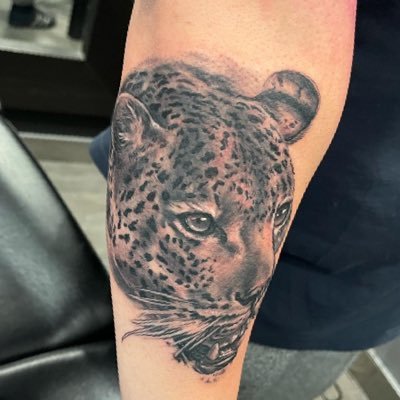 jonkwantattoos's profile picture. Husband,Father,Son,Brother. Currently working in London,ON