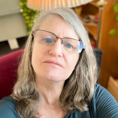 HieronymusDeb's profile picture. just some weird-ass chick who loves to read, write, and photograph. i also love to be near water, especially lakes and oceans.