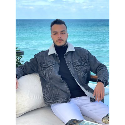 Professional player Football⚽️❤️ً___Faculty of commerce .ZU👨🏻🎓 ig:mostafa_alloboudy.x