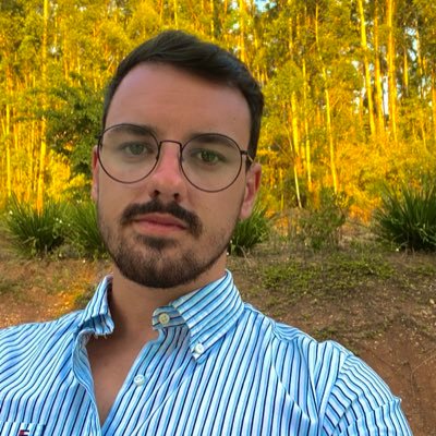 Arq./Urb. UPF 10/12 ⛪️ * LEO Tapejara 🦁* Presidente do DM LEO L D 🔔🔨