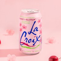 LaCroix Water(@lacroixwater) 's Twitter Profileg