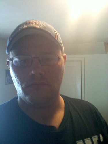 TLE289's profile picture. 