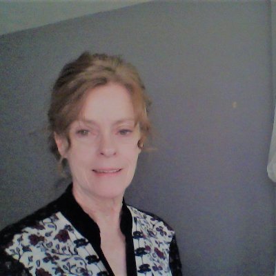 I grow microgreens and herbs. Want to share how to grow microgreens so I am blogging from website https://t.co/eFqdFotTCZ