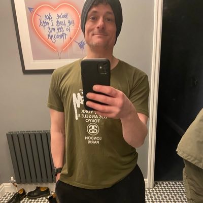 jcbillyboy's profile picture. general cad, bounder and lover of all things wrong.