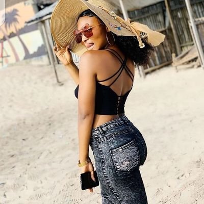 NadAfricatv's profile picture. Blogger, 
content Creator
motion pictures editor
entertainment
YouTube https://t.co/yhSjARXoGB
email. naddreamsltd@gmail.com
tel.+2347053000097