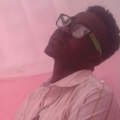 wdalpida_YAHIA's profile picture. صامت في زمن هزاز