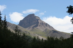 TheHonorableJ's profile picture. Food, beverage & wilderness enthusiast. Minister of Antiquities.