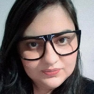 Bonito é quem faz florescer o que há de melhor no coração da gente.💯💟🌹