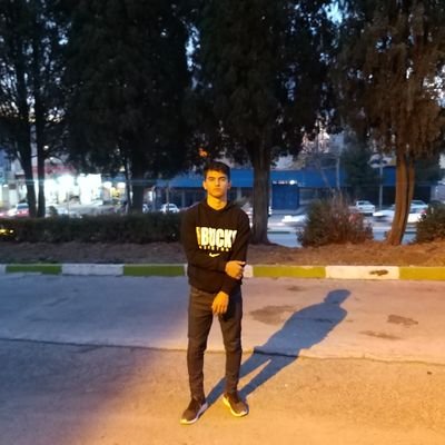 Altt98119871's profile picture. چیزی نیست توش