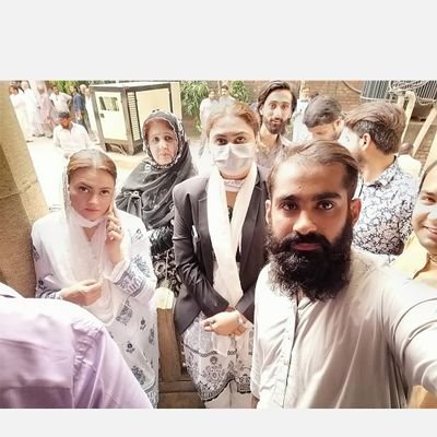 SaadSha98653977's profile picture. PMLN lover😘 
Member of YMT District DG Khan