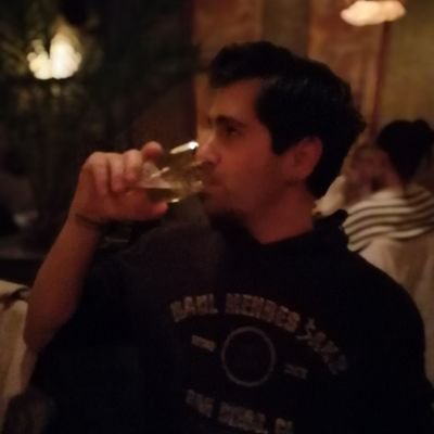 gorilpatron's profile picture. Keep your distance..!