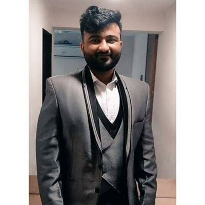 sidd_tamboli's profile picture. Certified Financial Planner | AVP Advisory @1FinanceHQ | Views are personal,not recommendations.