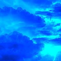 みー (@u__awe) 's Twitter Profile