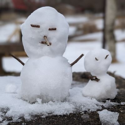 superDagechan's profile picture. たまにつぶやきます．/deɪdʒtʃæn/ではなく/dɑːɡetʃæn/です