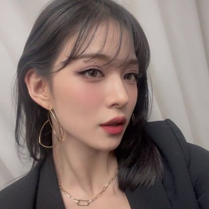 syhouto's profile picture. 