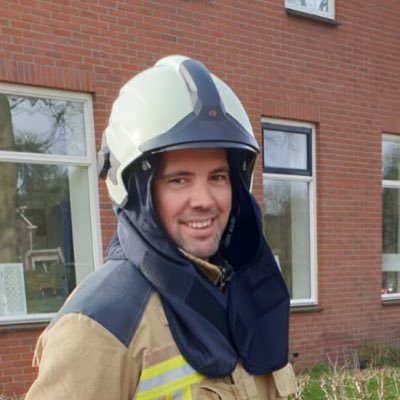 Ondernemer (@dwcprint), brandweervrijwilliger Manschap (Gieten & Stadskanaal). Een dag heeft 24 uur, gebruik ze!