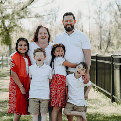 FlemingWeinerth's profile picture. Wife, Mother, Daughter, Friend, so grateful for the life God gave me. Had my portion of pain and sorrow like everyone. Had more than my share of ❤ and Joy 💖.