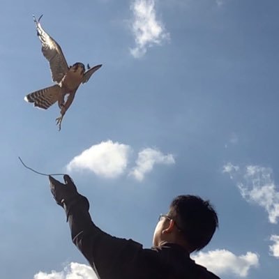 《趣味垢》愛媛/25歳/猛禽🦅/釣り🎣/猟師🐗🦌 /猛禽道具の輸入•ハンドメイド品の販売もしております。 /JEA 井桁流放鷹術門下生