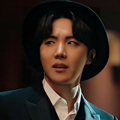 CCarmyM1's profile picture. 💜너 자신을 사랑해💜       👅