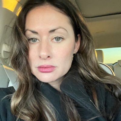 Aldr1M's profile picture. Financial Advisor/Mom/Wife