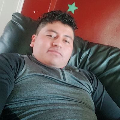 Oswaldo13992576's profile picture. Soy alegre y divertido me encanta tratar alas mujeres cm unas princesas