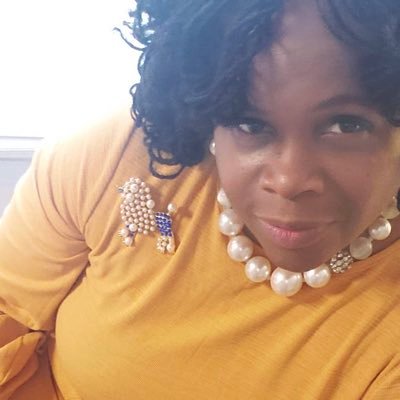 Curriculum Support Teacher and Instructional Technology Geek, and a true believer in Leaders being Lead Learners, not Lead Knowers! Who are YOU?? 🙋🏿♀️🐩📚💡