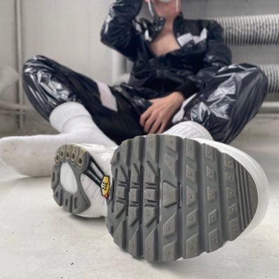 Kinky photographer 😈 skinhead 🧦 sniffer 💦 scally 🐽 sometimes horny pig 🦾 sometimes perverted rooster