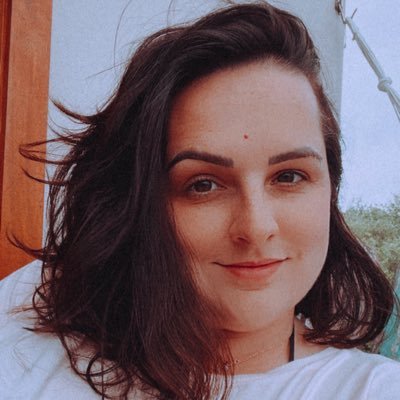 paulinebersagui's profile picture. complicada e perfeitinha