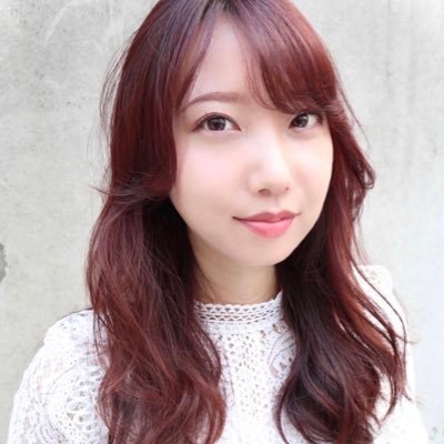 misaki_cosme_'s profile picture. インスタ見ていただけると嬉しいです❤︎ Twitterも更新頑張ります💍 ..... / 眉サロン /眉メイク /眉毛サロン/表参道/東京/눈썹/眉コスメ/垢抜けメイク/眉/プチプラ